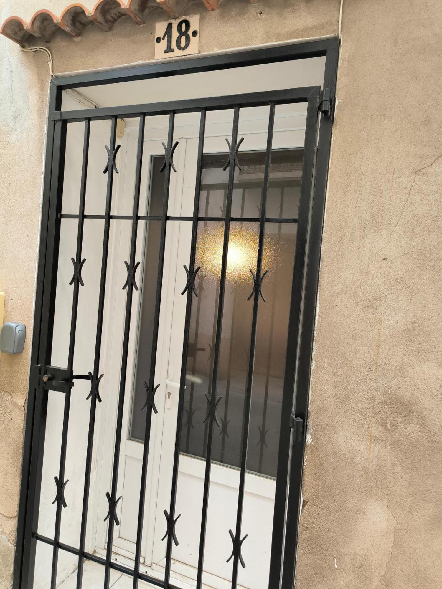 Maison Enchanteresse Au Coeur De Ville De Marseillan Екстериор снимка